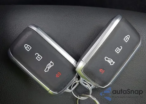 2024 Maserati Grecale Gt z USA, uszkodzony, nr VIN ZN6PMDAA2R7457512